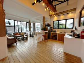 Mercato by ReVive